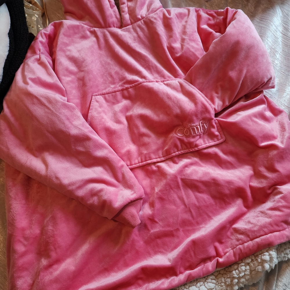 The Comfy Kids Pink Hoodie Sweatshirt